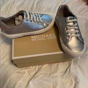 COPY - Michael Kors Sneakers Toddler size 10